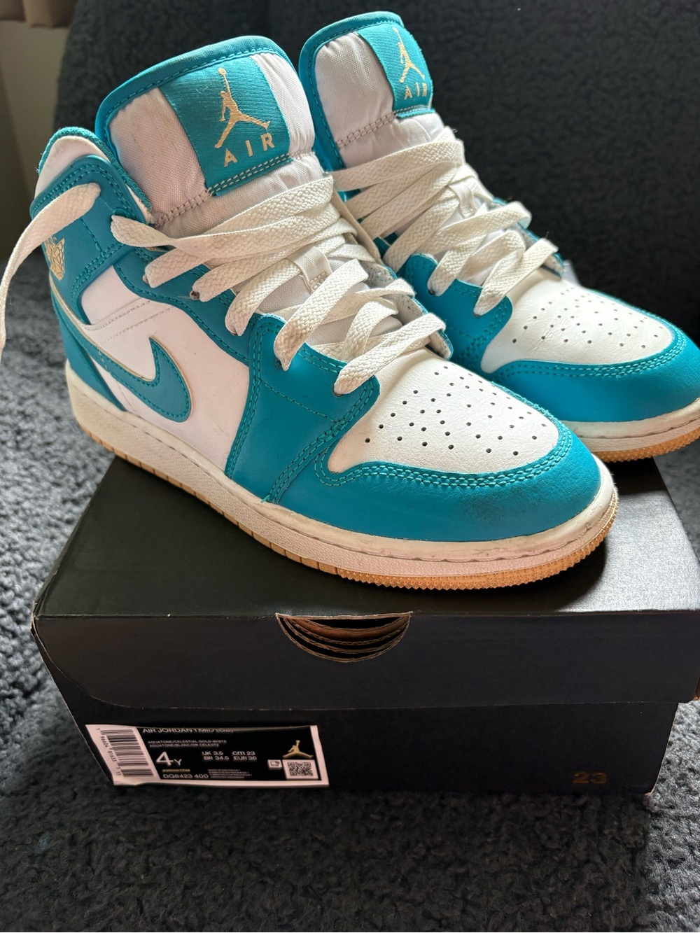 Jordan 1 Mid Aquatone